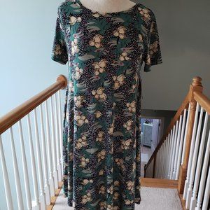 New Lularoe Green Floral Multi Color Carly S NWT